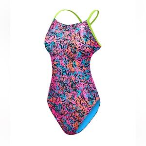 *NEW* Never worn! TYR Motus Cutoutfit Swimsuit | pink/multi | Size 32